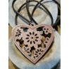 PENDENTIF COEUR EN BOIS ET CUIR